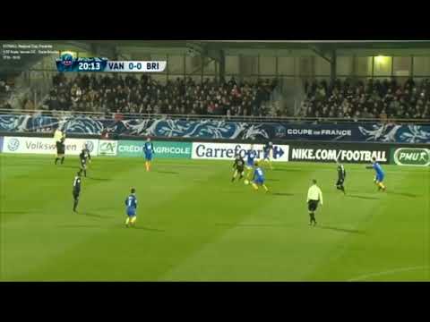 Diego Michel - Numéro 10 - Vannes OC