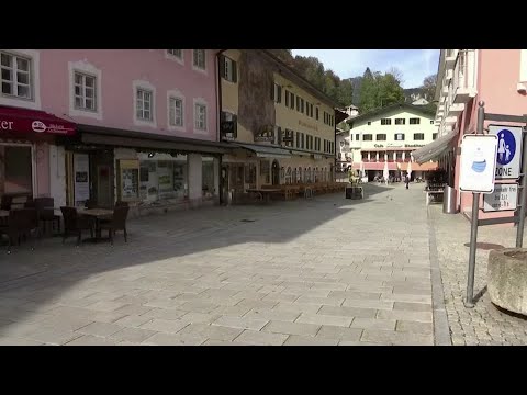 德國病毒病例激增,默克爾計劃斷路封鎖 (Merkel plans circuit-break lockdown as German virus cases surge)