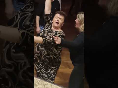 Nejvíc pařmenky na Olympic #duocolours #hudbapetraestranky #proczrovnaty #zabava #kapela