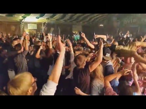 Die SchwoazStoaner - Wal auf da Ålm (Live-Video)