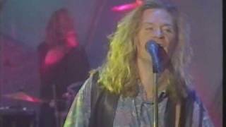 Hall and Oates - So Close