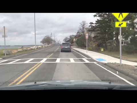 Driving along Lynn beach and Nhan beach with Hannah’s ice cream recipe lol￼