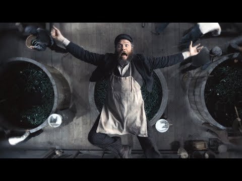 MAN LIES IN BARREL OF PICKLED CUCUMBERS FOR 100 YEARS AND SURVIVED🎬An American Pickle 2020 Recap