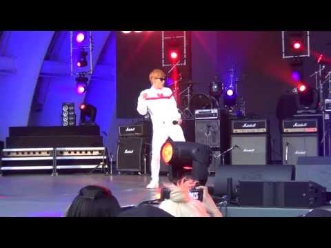 [Fancam] 130427 ZE:A-5 - Kevin's solo + Minwoo&Dongjun's dance + Baby (@KMF)