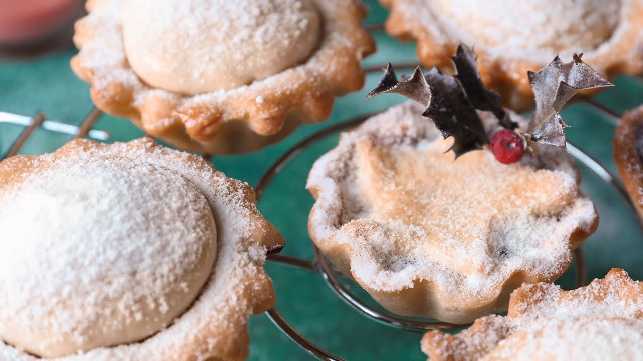 How To Make Sponge Topped Mince Pies preview
