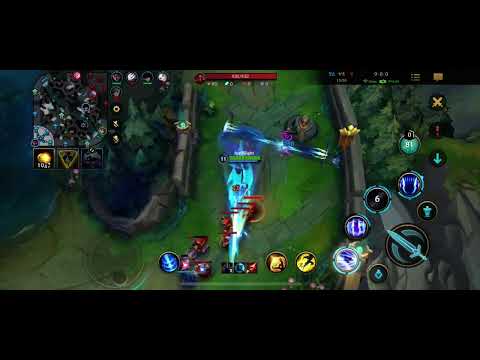 Satisfying minion wave clear by Irelia