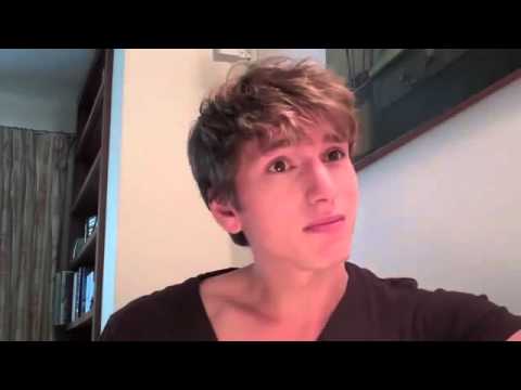 Ben Stone talks about THIS WEEKS KISS between Chloe and Alek!!!!!!!