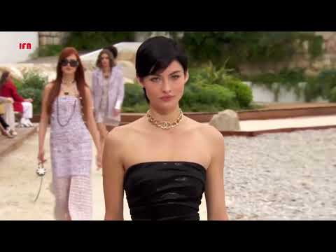 Chanel Cruise 2022 2023