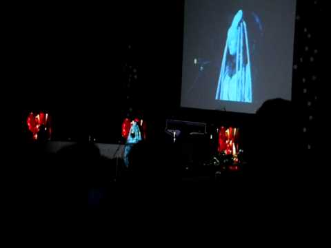 FedCon 19 - Costume Contest: Fifth Element Diva