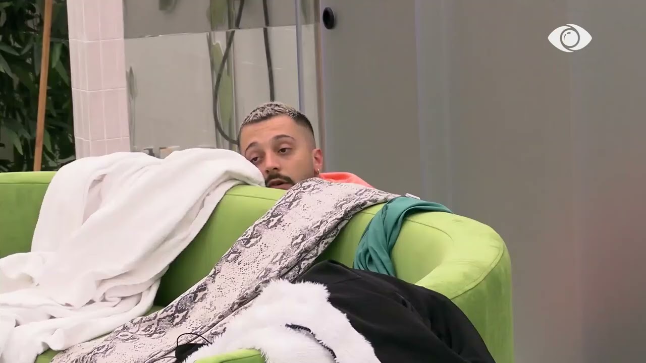 Loja “Vigani-Shkurtabiqi” kap banorët në befasi/ Gjesti dhe Aldo hedhin batuta: Mos bëj hile