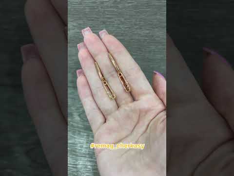 Подарок девушке - серьги с подвесками "Золотые мини скрепки и циркон" ювелирный сплав в бархатном футляре - фото 2 - id-p1893621209