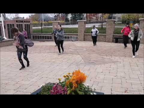 Salsa Shines Battle with Julie-Anne & Roudi