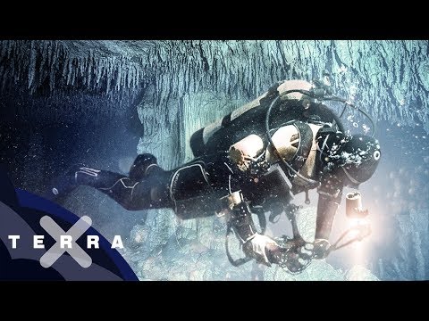 Gefährliches Tauchen in den Blue Holes | Karibik