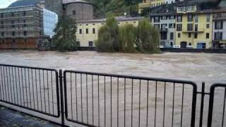 preview picture of video 'Fiume Chiese in Piena novembre 2010'