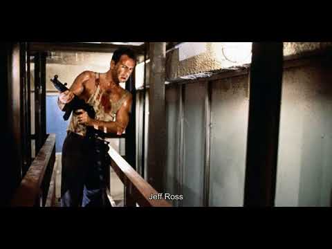 Bruce Willis Closes Roast With Declaration That Die Hard Isn't A Christmas Movie