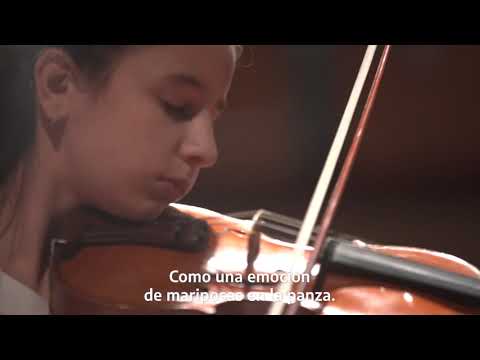 Video: Pilar Policano, tiene 15 años y es una virtuosa violinista argentina