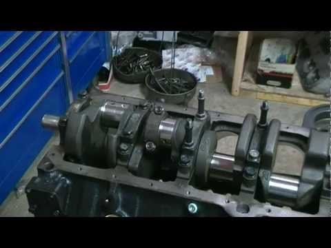 How to plastigage a engine