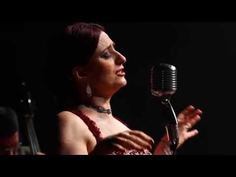 Blue Velvet - Bernie Wayne/Lee Morris.