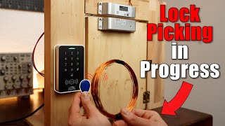 RFID Locks are way too easy to "Hack"! Let me show you!