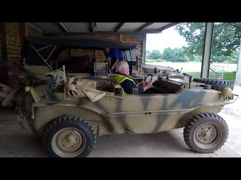 VW Typ 166 Schwimmwagen Goes Out for a Spin