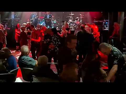 lucky lips med Matz Bladhs på Cinderella Dansbandsveckan 10 år Fotograf for Dansnytt Tor Nybakken