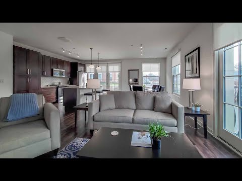 A furnished 2-bedroom + den 140-112 in Lake Forest at Kelmscott Park A furnished 2-bedroom + den 140-112 in Lake Forest at Kelmscott Park