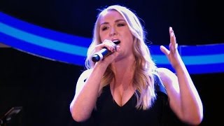 Julia knalt met Wat Zou Je Doen - IDOLS