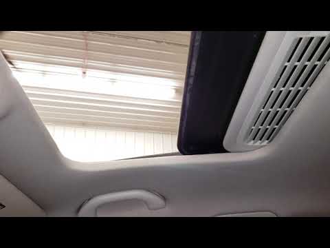 18E0643 - 2008 Volkswagen Passat Komfort - Power Sun Roof