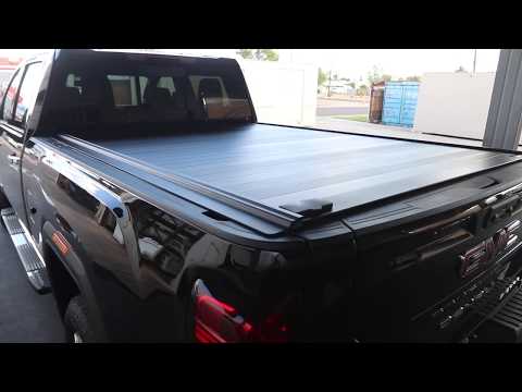 RetraxPRO MX Truck Bed Cover Sierra HD