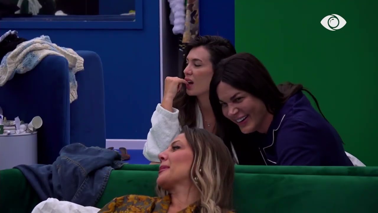 “Kush do të thyejë unazën nga ju…”/ Gerta diskuton me banorët dhe shkëmbejnë batuta