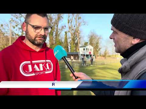 Fußball Brandenburgliga: Trainer vom BSC Süd 05 vorm Spiel gegen Tabellenführer aus Klosterfelde