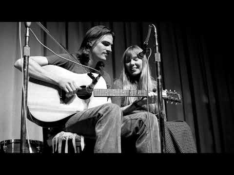 Joni Mitchell and James Taylor 10.28.1970 London, England