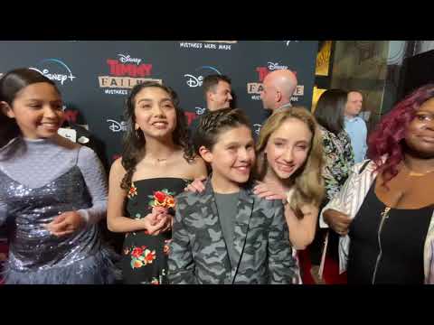 With the cast of Sidney to The Max #Disney #TimmyFailure