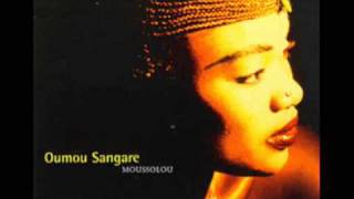 Oumou Sangare: Djama Kaissoumou