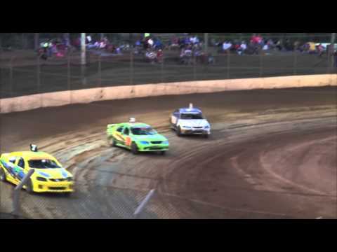 Modified Production - Heat 24 - Aussie Open - Maryborough Speedway - 29.12.12