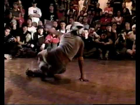 SHI CHAN VS ANNA BANANA.MIGHTY 4. BGIRL BATTLE. 2003