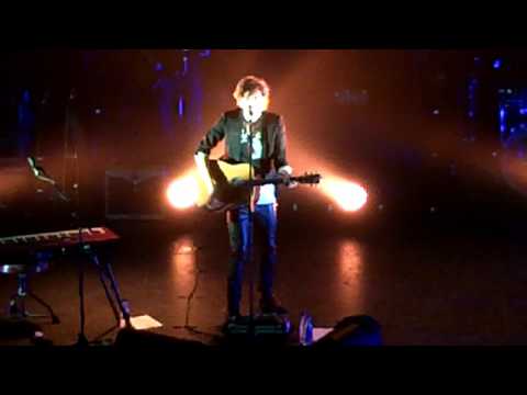 Voodoo Love (live @ Teatro Ariston) - Ermal Meta