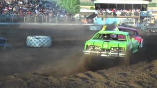 preview picture of video 'Figure 8 Racing  Demolition Derby Style Lewiston  smash  bash'
