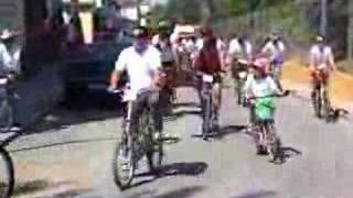 preview picture of video 'dia de la bicicleta en Maracena 2008'