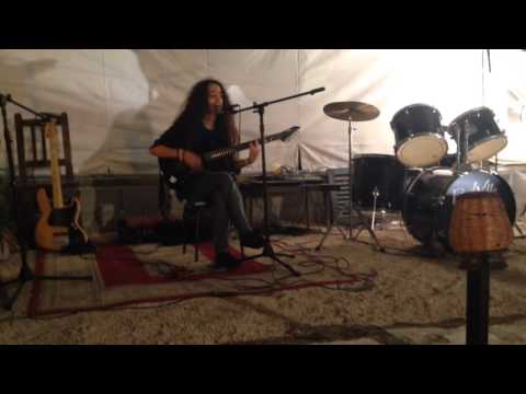 Maysa Daw \ ميساء ضو :: Do I Wanna Know (Acoustic Cover)