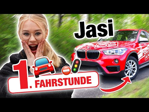 First driving lesson with Jasi 😱 | Fischer Academy