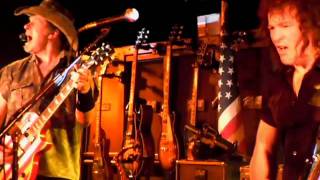 08-07-11 Ted Nugent @ Medina, MN(07 - Raw Dogs War Hogs)