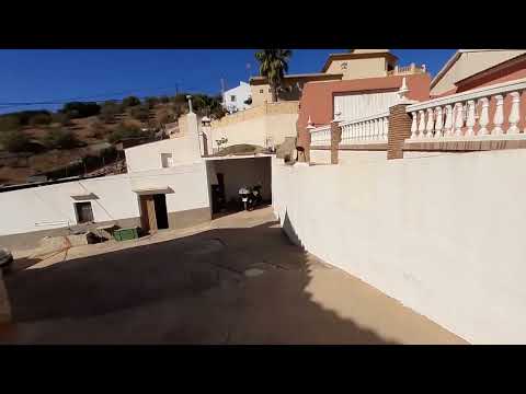 AX1186 - Villa Las Coberteras, outbuildings and land