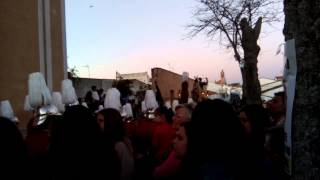 Salida del amarrado fuente de cantos 2015