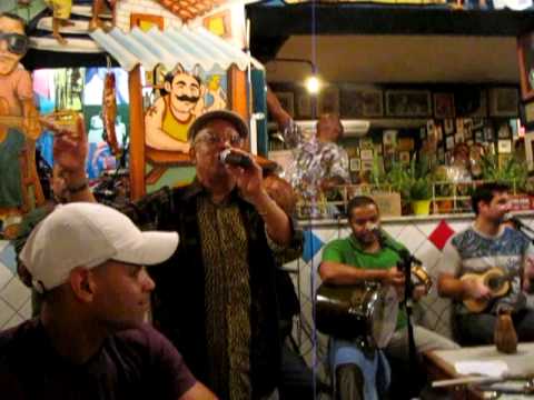 Nei Lopes canta " Só chora quem ama" e "Boteco do Arlindo"  - instagram.com/sambacidade/