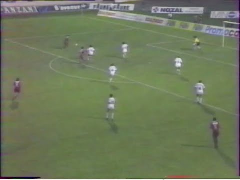 LYON - TOULOUSE- 3-0     (TOUS LES BUTS : DIVISION 1 : SAISON 1989-1990)