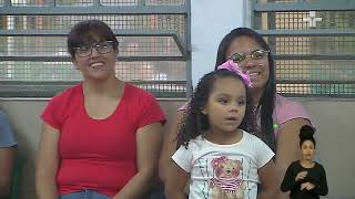 Projeto Inglês com Música transforma o aprendizado da língua estrangeira na EMEF Júlio de Oliveira
