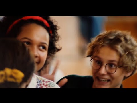 Rebecka Paco som Soraya (Tv-serien Bert)