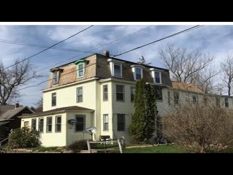 117-119 Laurel St, Athol, MA Presented by Elena Scaplen.