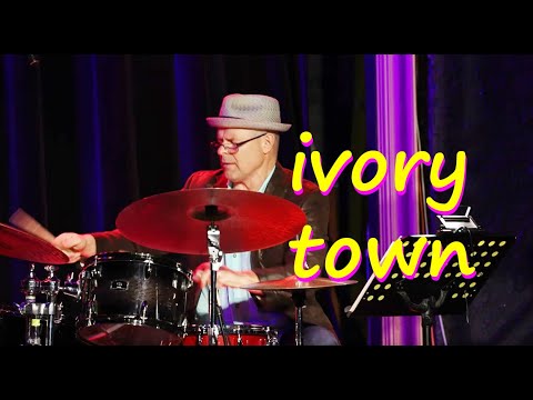 Ivory Town - Bill King Trio